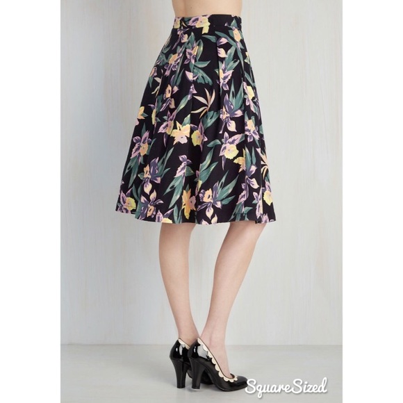 Modcloth Dresses & Skirts - New ModCloth Retro Floral Skirt